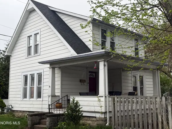 516 N Summit Street, Bowling Green, OH 43402