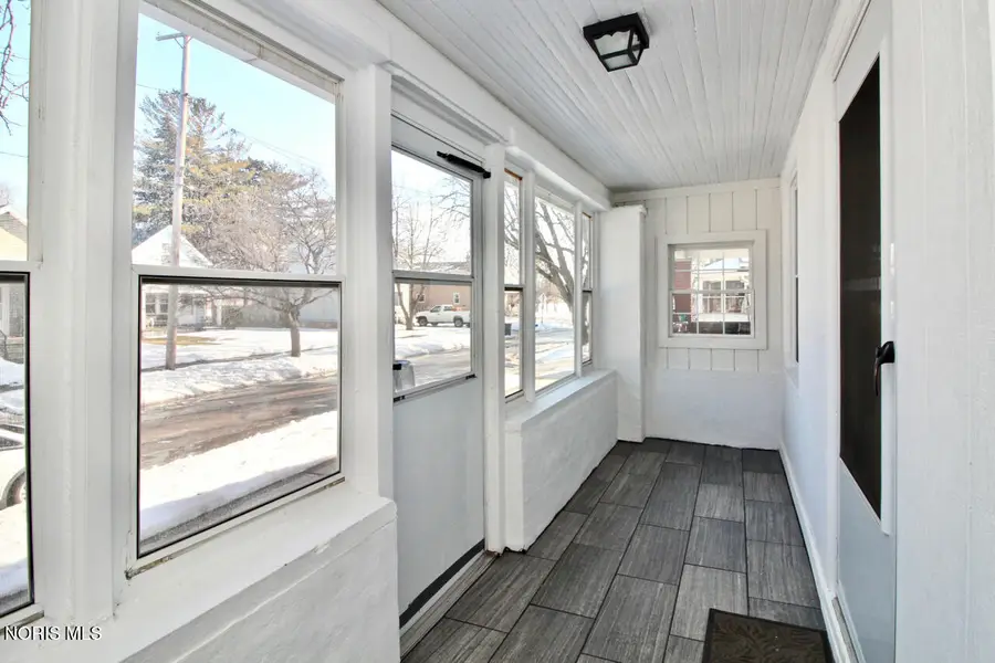 353 Milford Street, Toledo, OH 43605 - #3