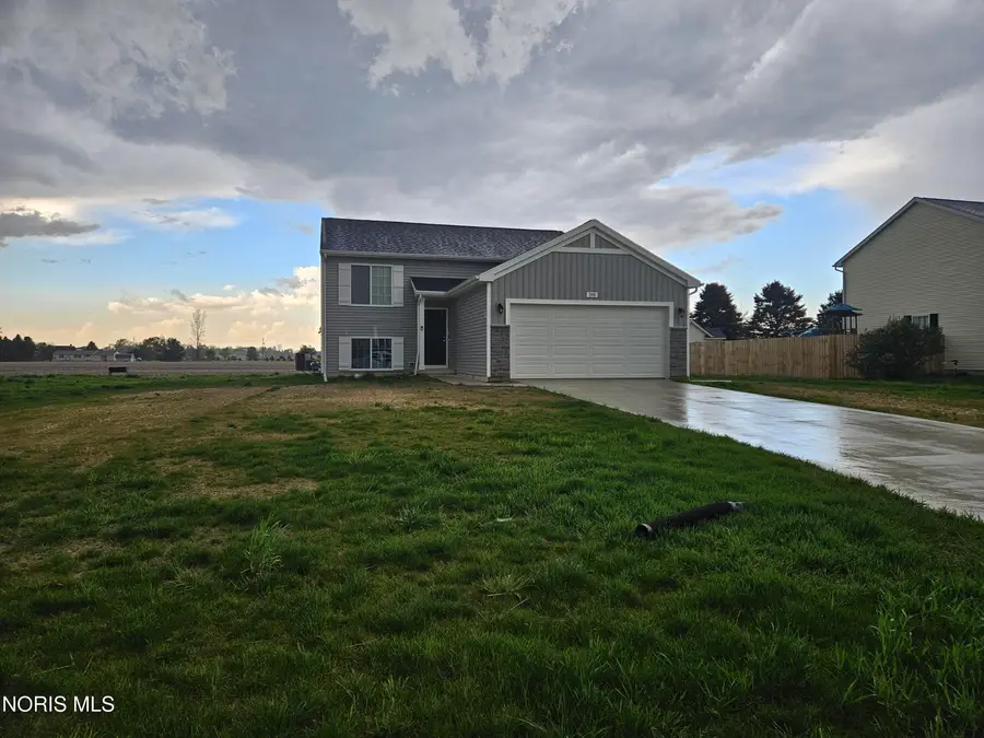 366 Douglas Drive, Liberty Center, OH 43532 - #3