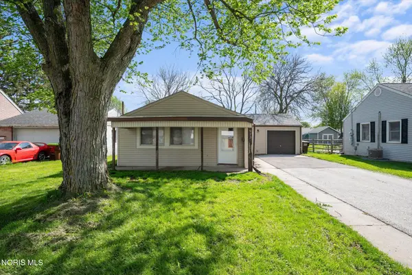 913 W College Avenue, Woodville, OH 43469