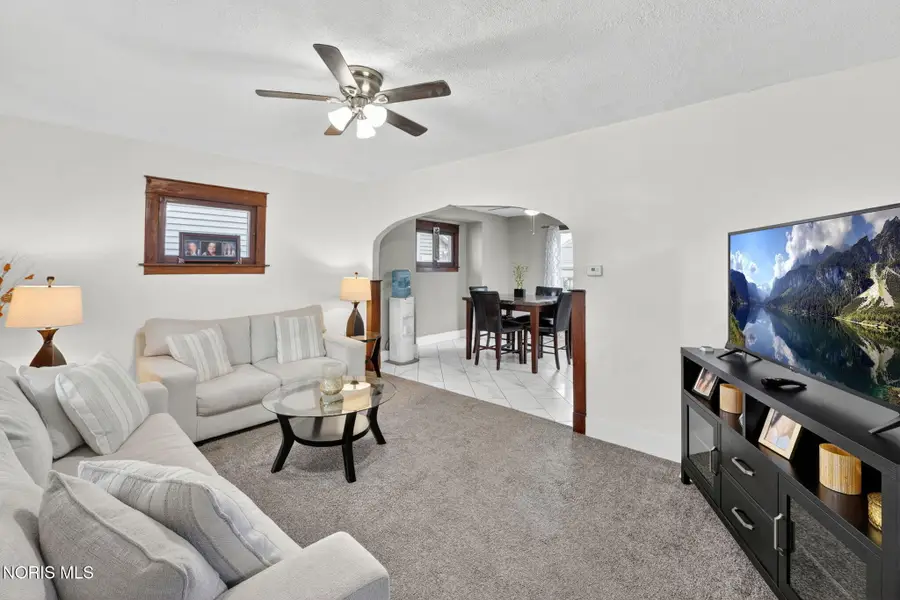 1924 Greenwood Avenue, Toledo, OH 43605 - #2