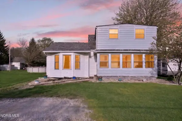 29443 Harriet Street, Millbury, OH 43447