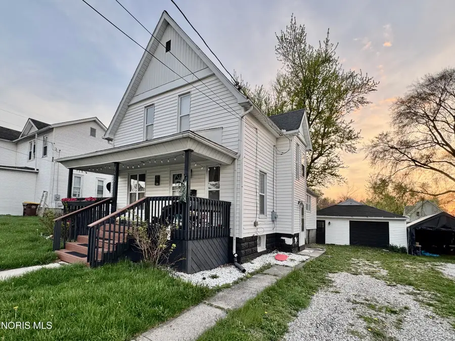 529 S Harrison Street, Montpelier, OH 43543 - #2
