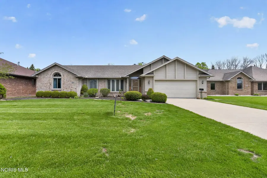 1219 Oaktree Court, Oregon, OH 43616 - #3