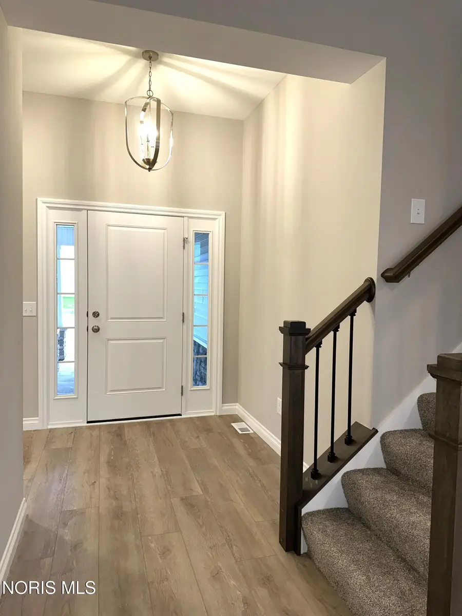 25264 E Sunset Maple Drive, Perrysburg, OH 43551 - #2