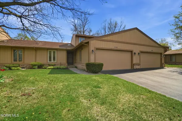 2338 Parliament Square, Toledo, OH 43617