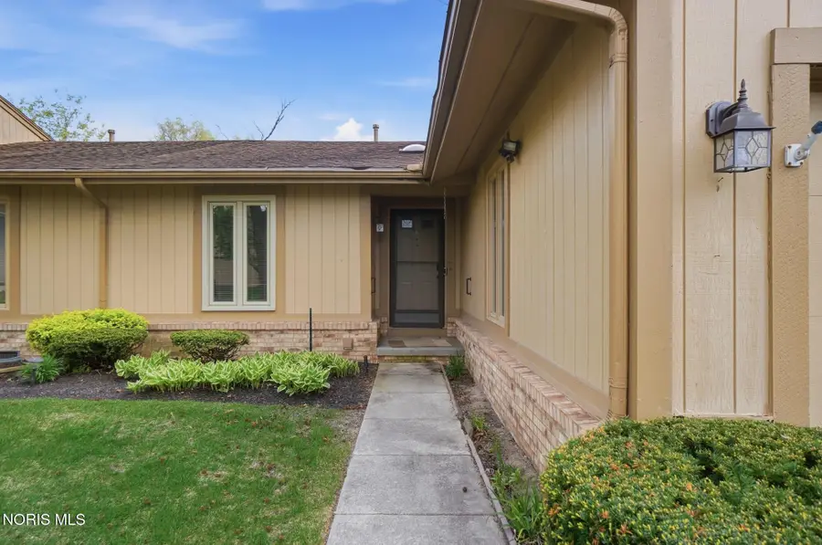 2338 Parliament Square, Toledo, OH 43617 - #3