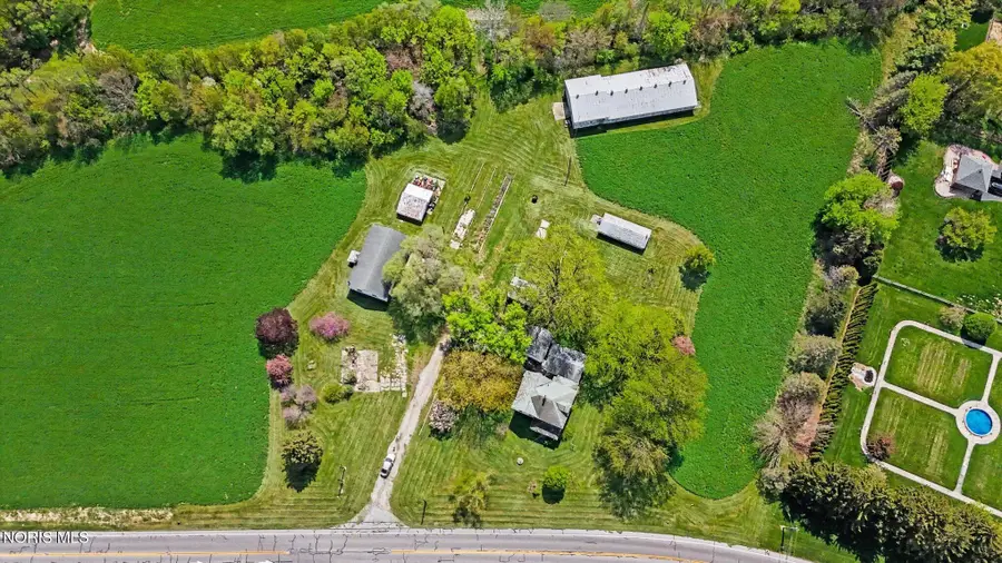 7549 Salisbury Road, Maumee, OH 43537 - #3