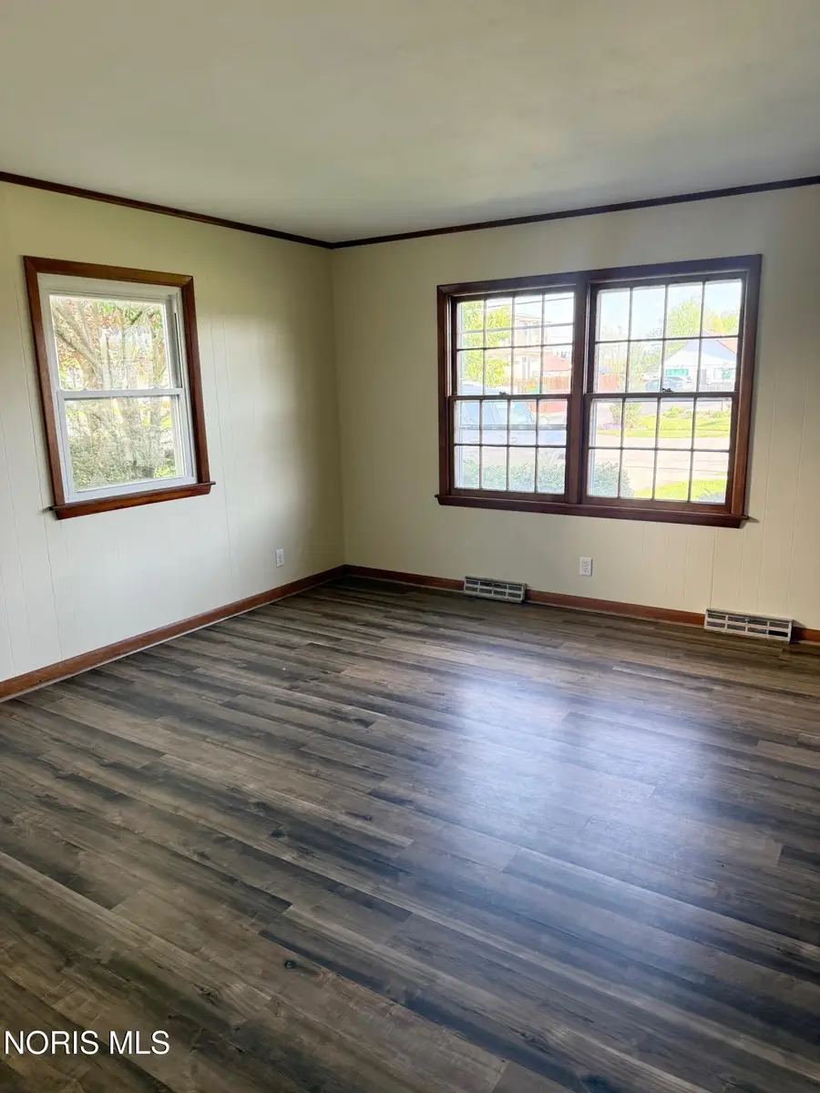 627 W Foulke Avenue, Findlay, OH 45840 - #3