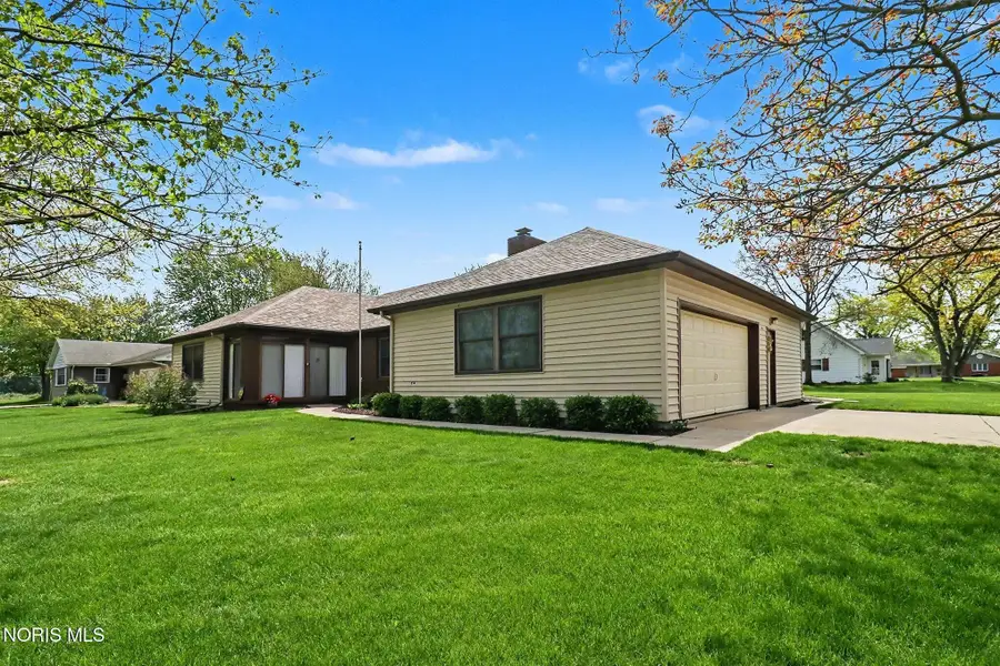 909 Monterey Court, Archbold, OH 43502 - #2