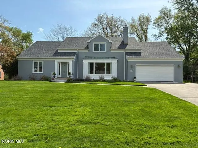 2128 Evergreen Road, Ottawa Hills, OH 43606 - #1