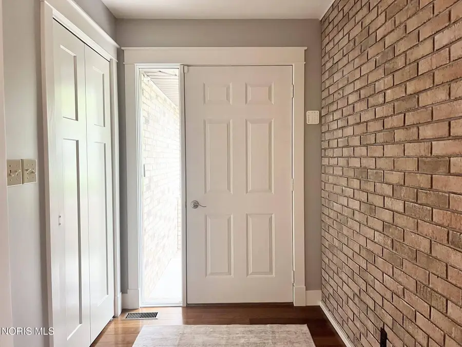 685 N Main Street, Arlington, OH 45814 - #3