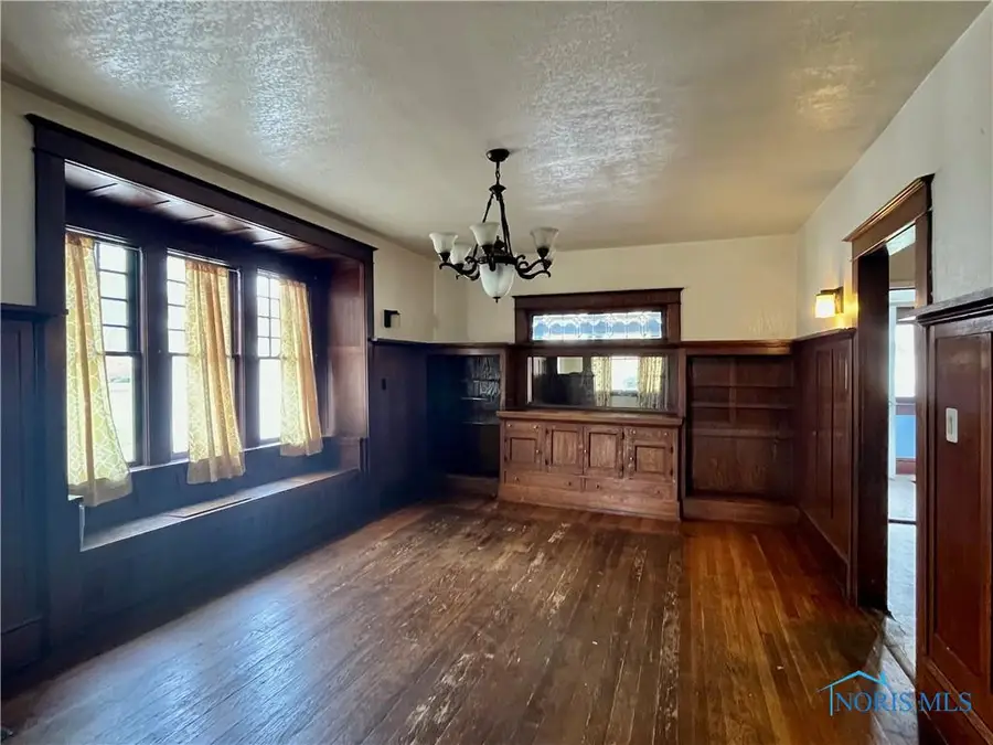 609 N Clinton Street, Defiance, OH 43512 - #3