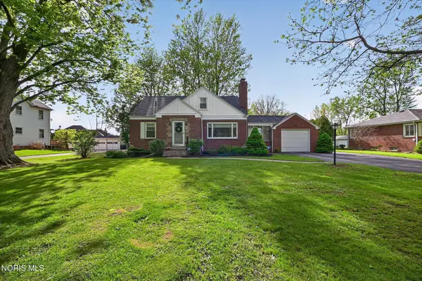 564 S Lallendorf Road, Oregon, OH 43616