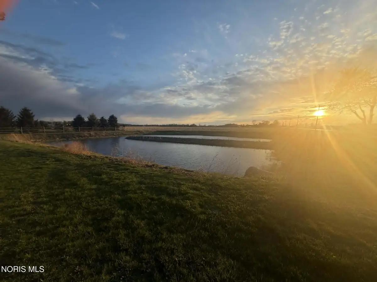 1505 W Poe Road, Bowling Green, OH 43402 - #1