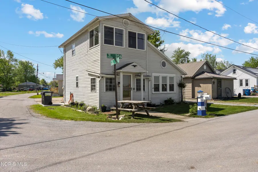 2939 Co Rd 206, Fremont, OH 43420 - #2
