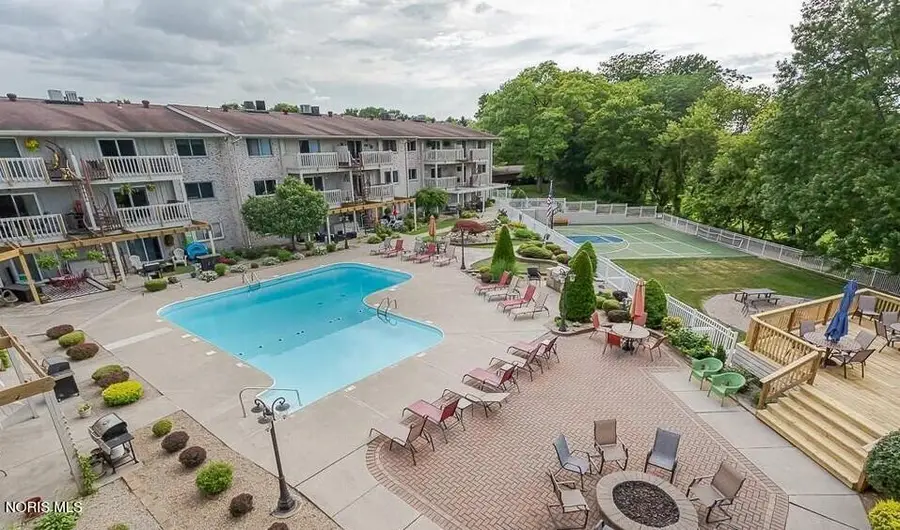 6640 Salisbury Road #C110, Maumee, OH 43537 - #2