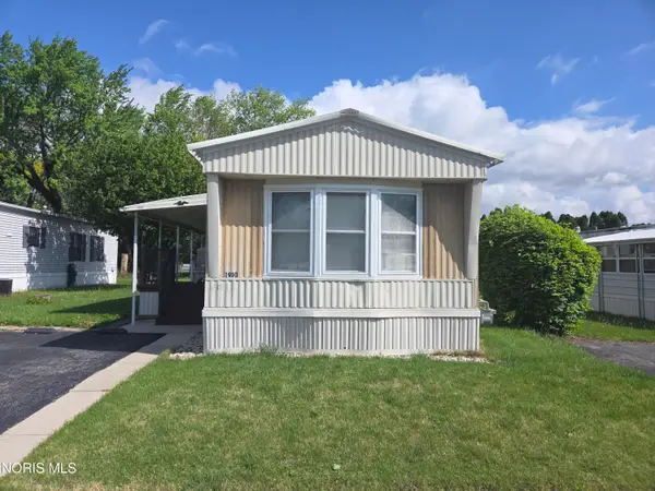 1910 Southshore Drive, Findlay, OH 45840