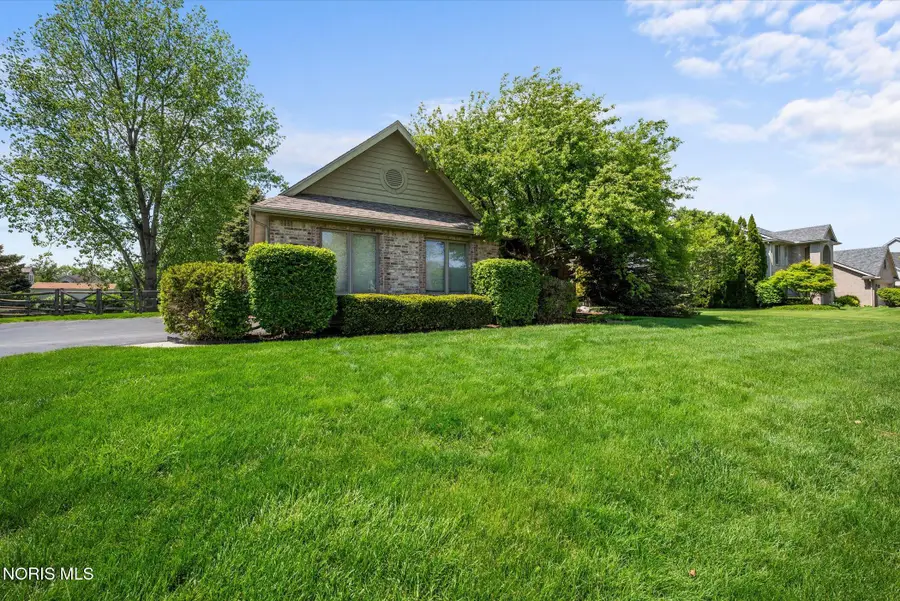 3130 Stonegate Drive, Maumee, OH 43537 - #3