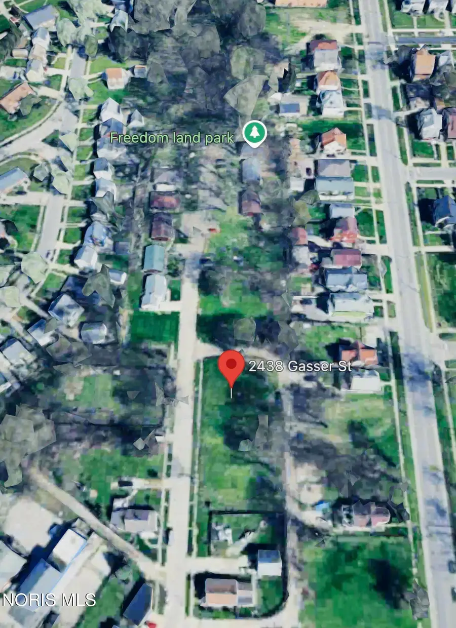 2438 Gasser Street, Toledo, OH 43606 - #3