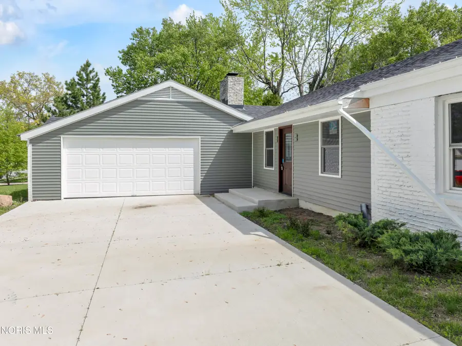 202 Fenway Drive, Lima, OH 45804 - #2