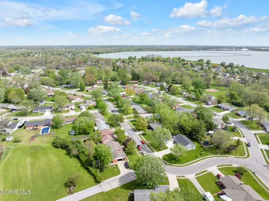 202 Fenway Drive, Lima, OH 45804 - #3