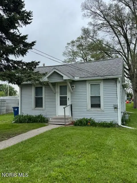 513 Derby Avenue, Bowling Green, OH 43402 - #2