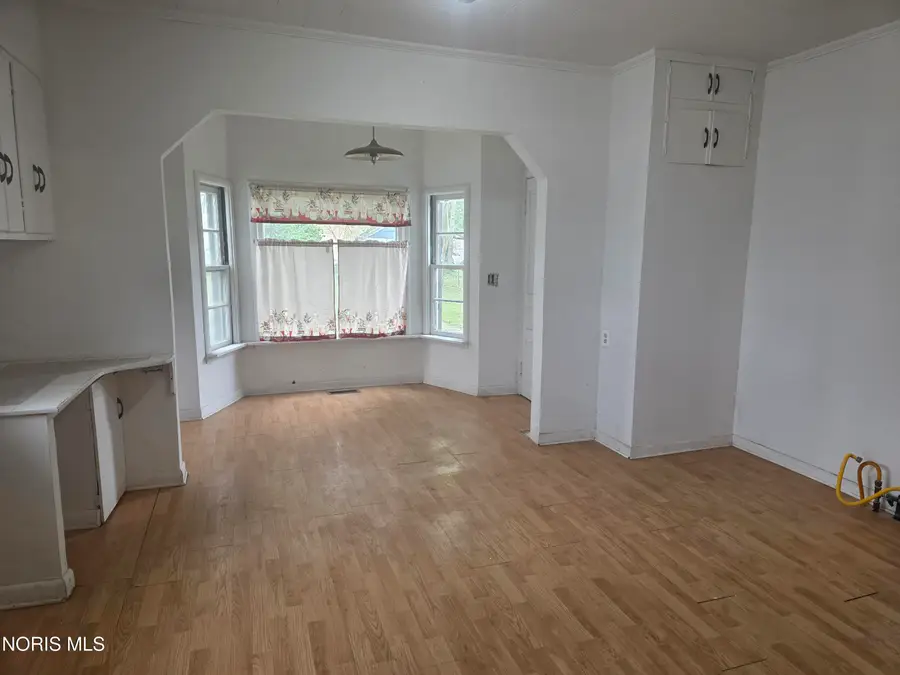 131 W Maple Street, Deshler, OH 43516 - #3