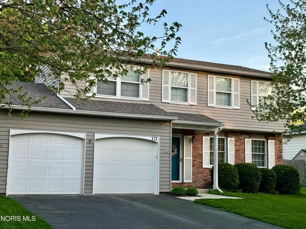 121 Foxhill Lane, Perrysburg, OH 43551 - #1