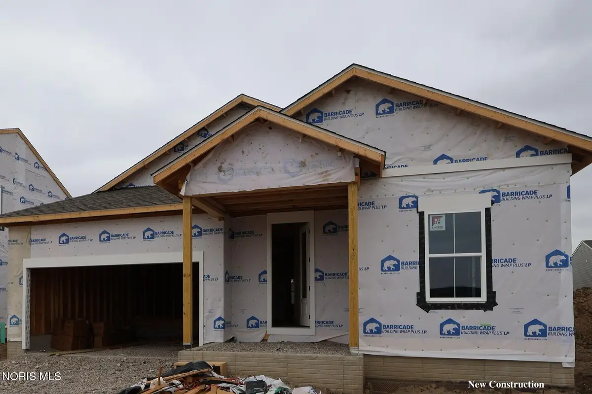 932 Creekside Lane, Bowling Green, OH 43402 - #1