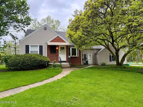 504 Sylvandale Avenue, Oregon, OH 43616