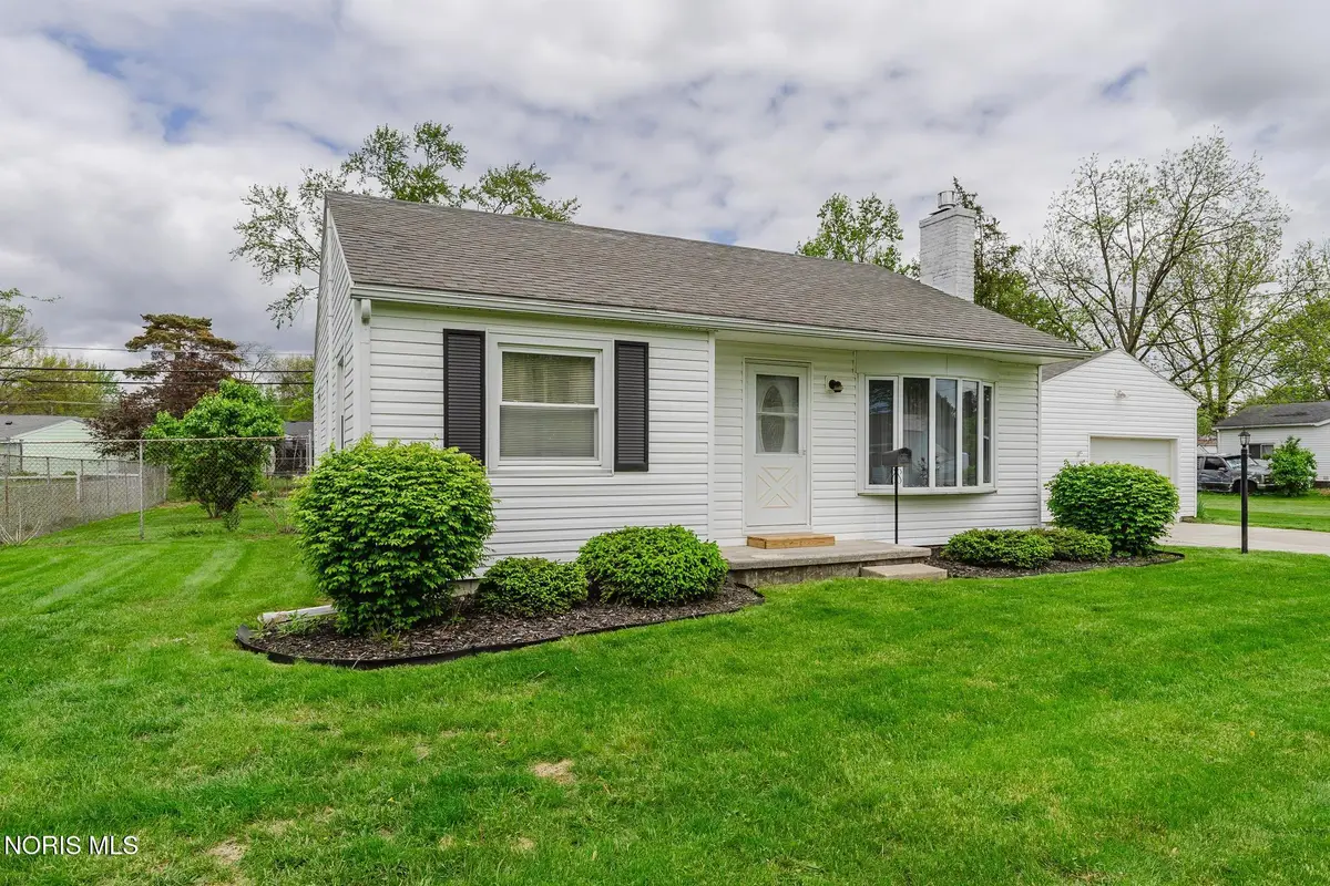 408 Edith Avenue, Findlay, OH 45840 - #1