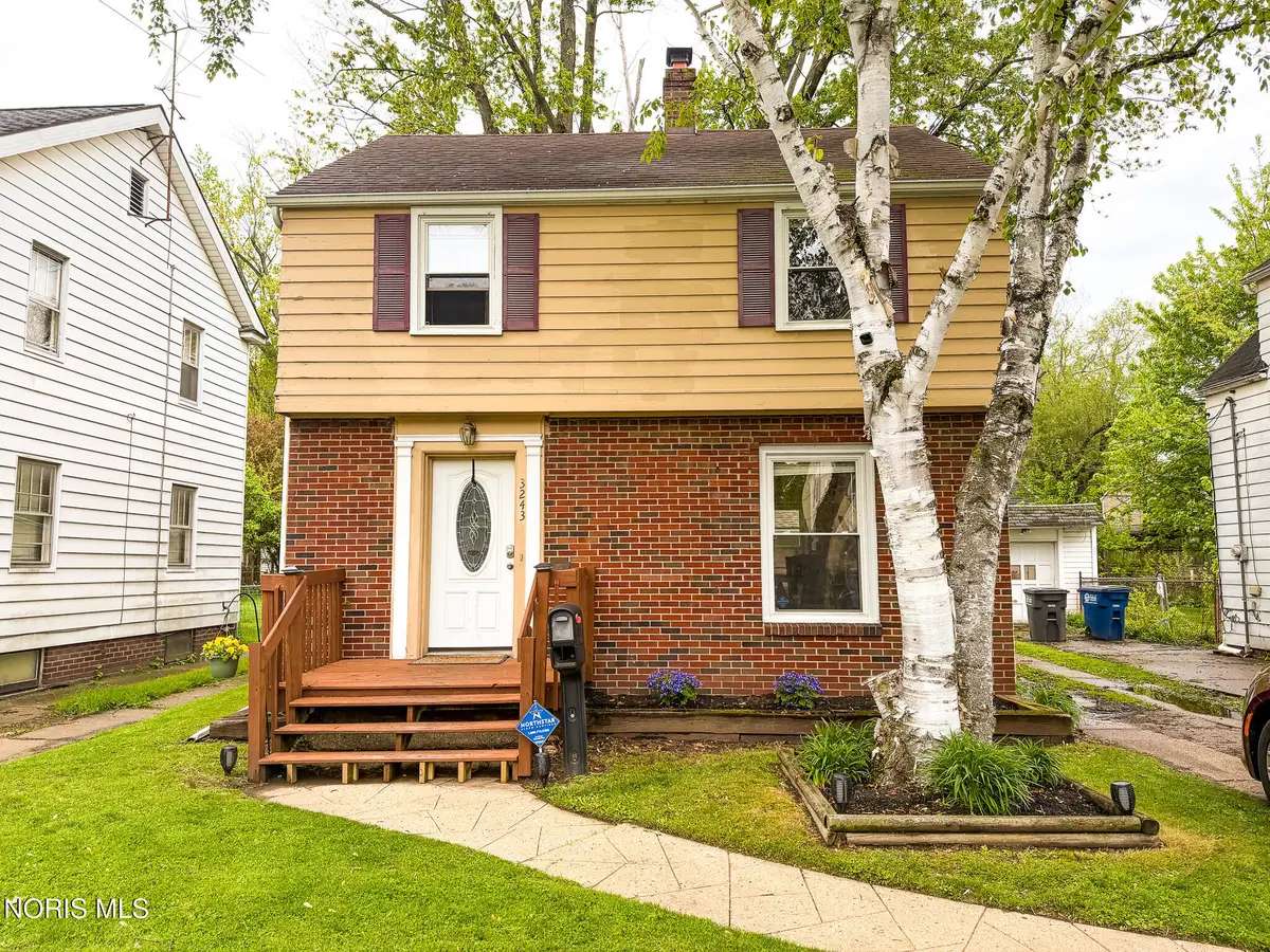 3243 Northwood Avenue, Toledo, OH 43606 - #1