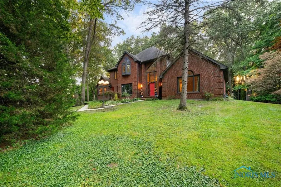 2015 King Road, Toledo, OH 43617 - #2