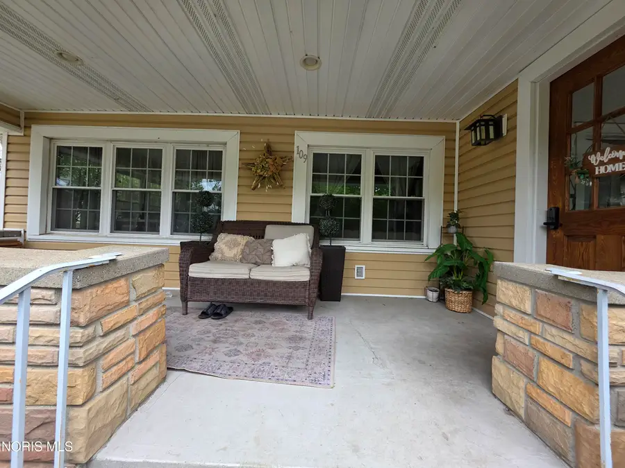 109 S High Street, Pandora, OH 45877 - #2