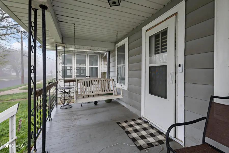 1810 Brussels Street, Toledo, OH 43613 - #3