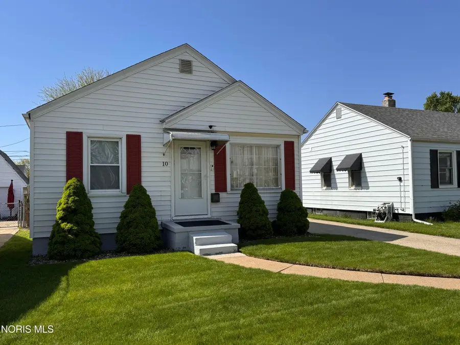 10 E Crawford Avenue, Toledo, OH 43612 - #3