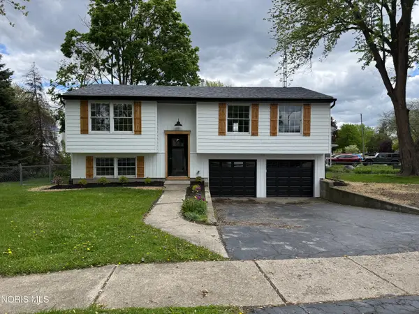 2912 Northshore Drive, Toledo, OH 43611
