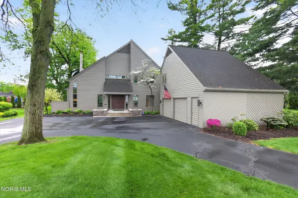 4341 Indian Road, Ottawa Hills, OH 43615