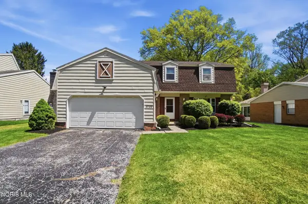 3732 Fairwood Drive, Sylvania, OH 43560