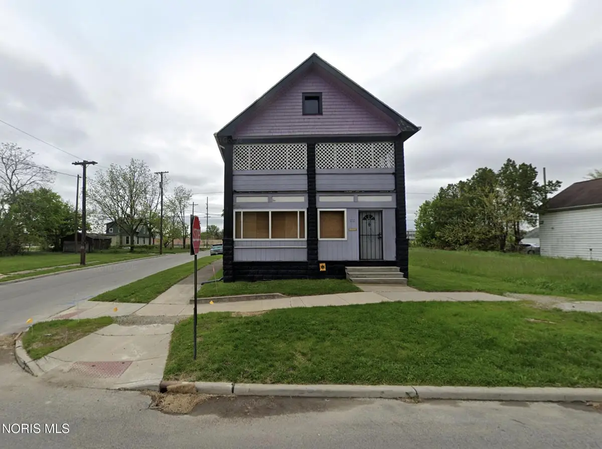 832 Waverly Avenue, Toledo, OH 43607 - #1