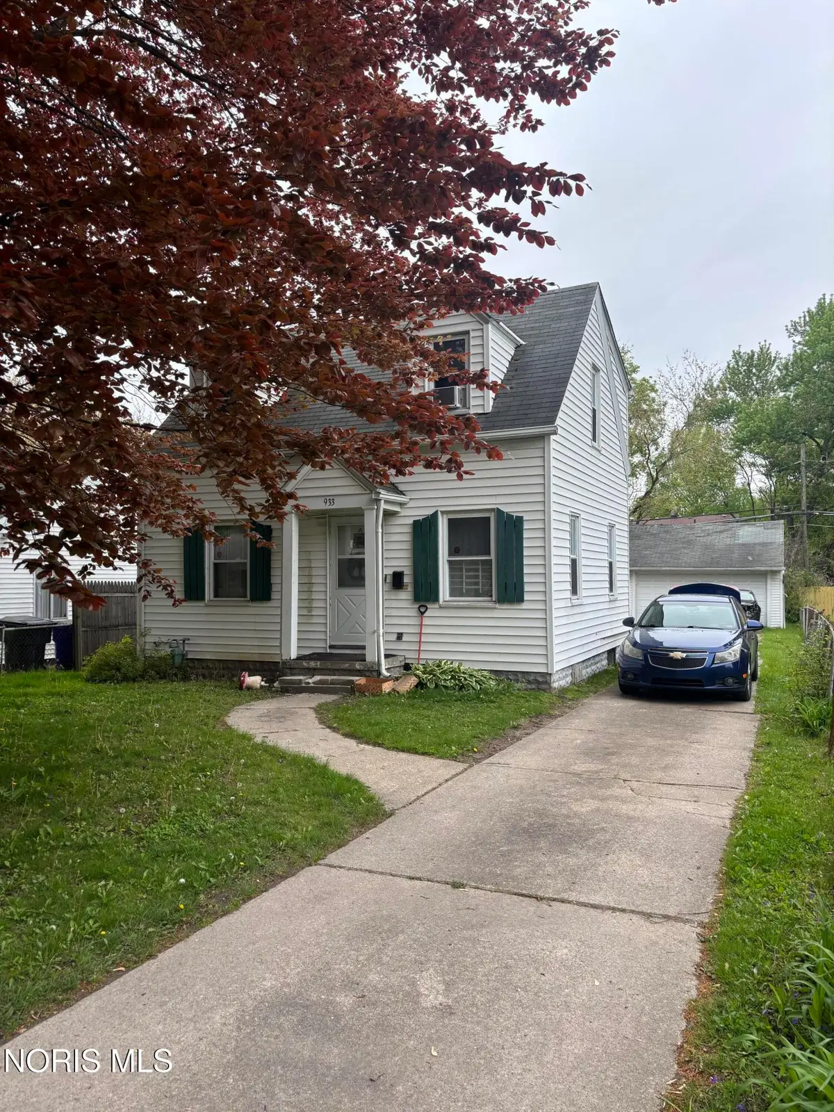 933 Searles Road, Toledo, OH 43607 - #1