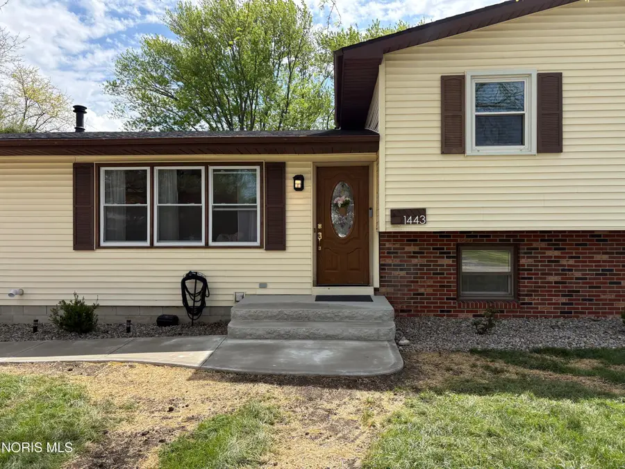 1443 Rosewood Drive, Bowling Green, OH 43402 - #3