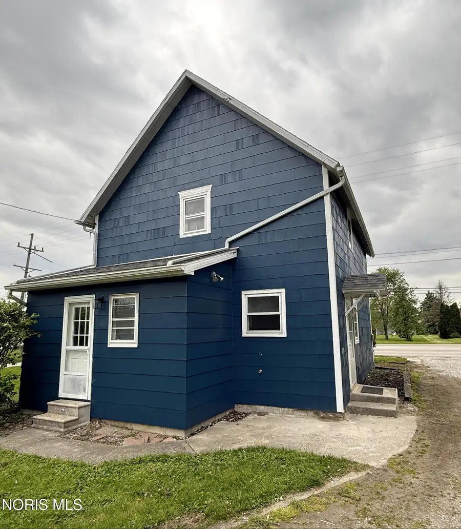 207 S Findlay Pike, Portage, OH 43451 - #3