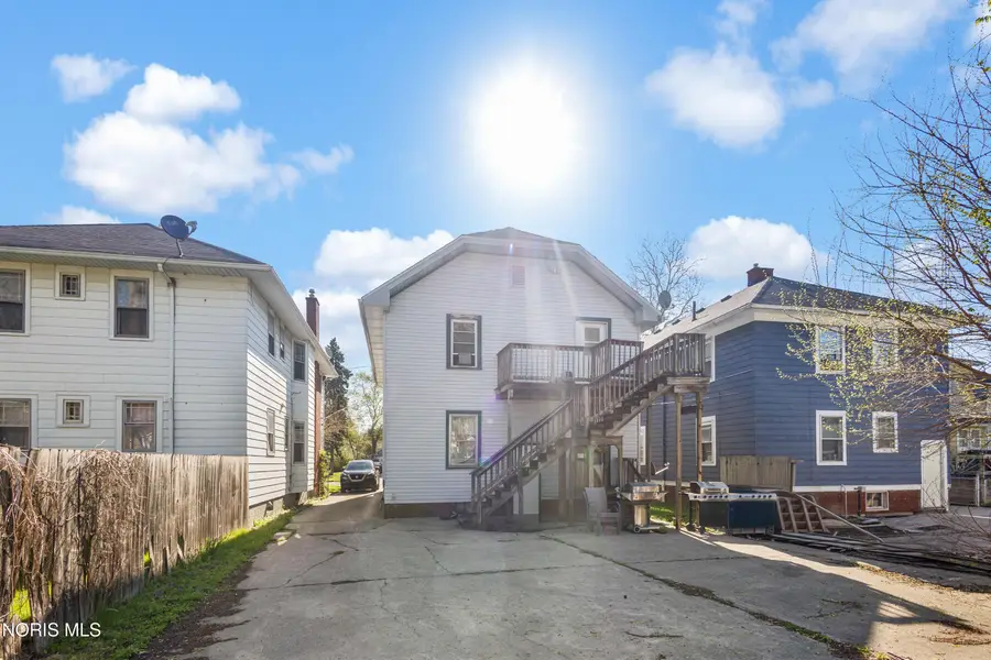 3837 Hazelhurst Avenue, Toledo, OH 43612 - #3