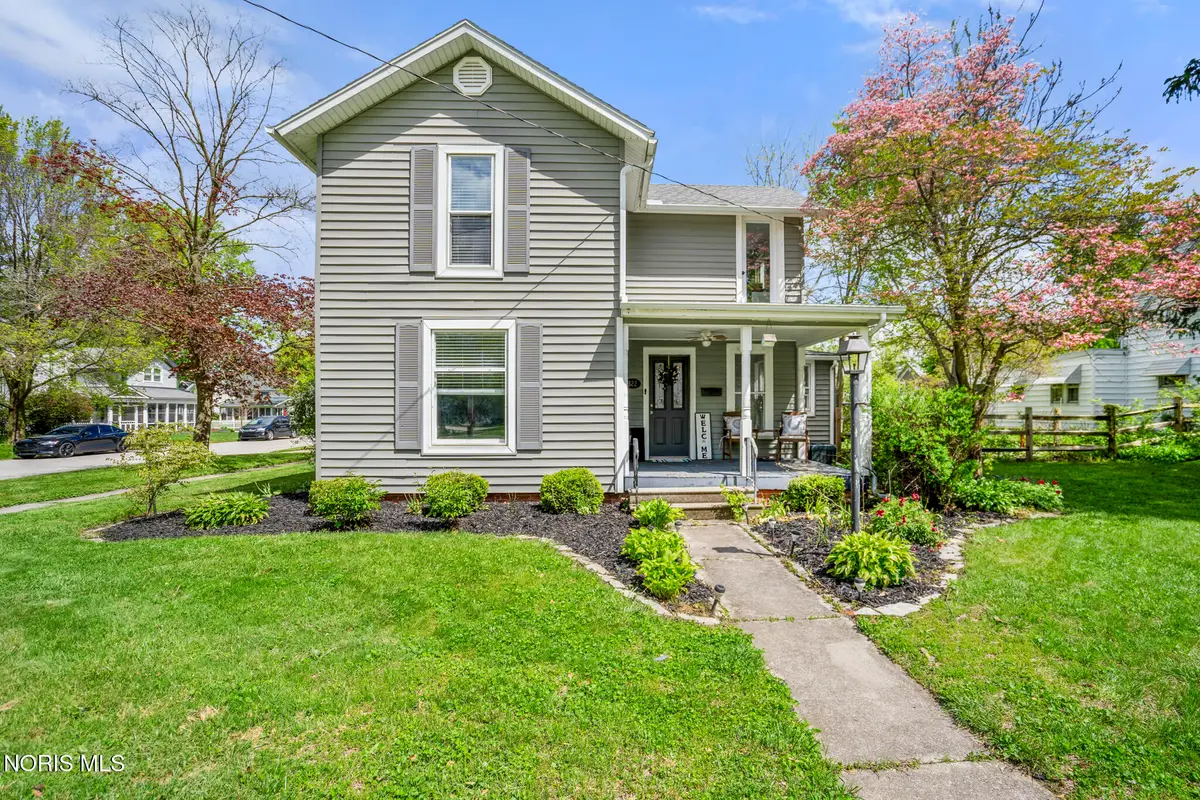 322 North Street, Waterville, OH 43566 - #1