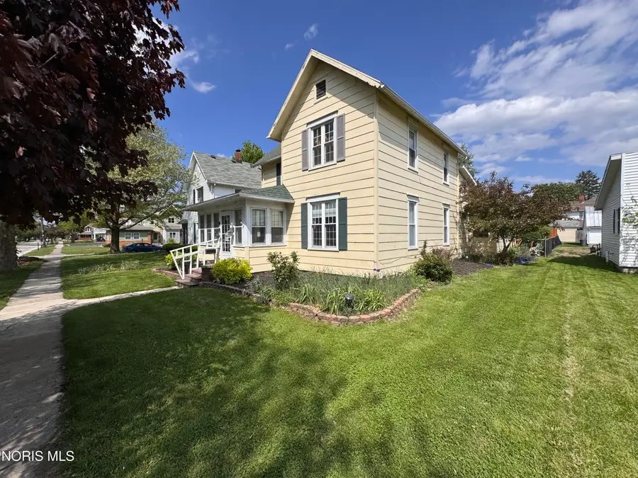 205 S Patterson Street, Gibsonburg, OH 43431 - #2