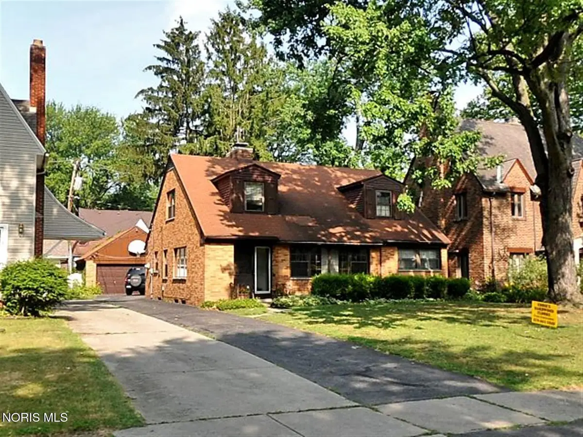 2345 Middlesex Drive, Toledo, OH 43606 - #1