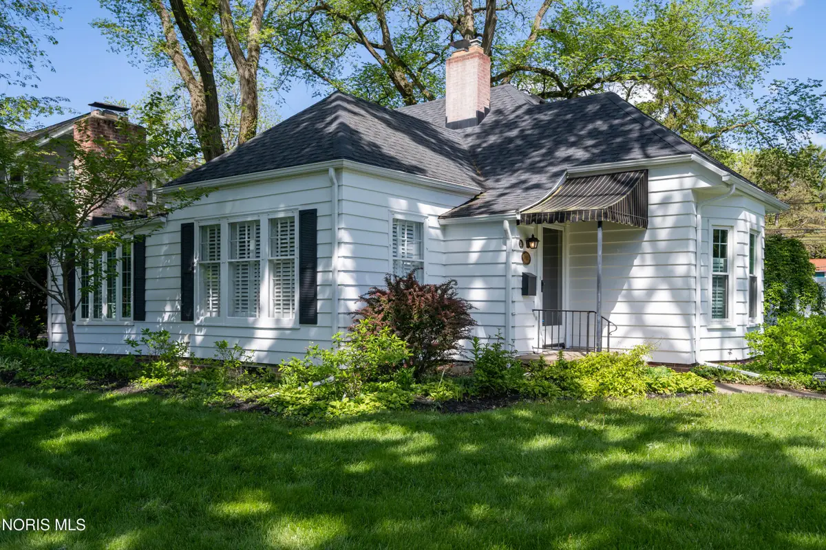 528 Elm Street, Perrysburg, OH 43551 - #1