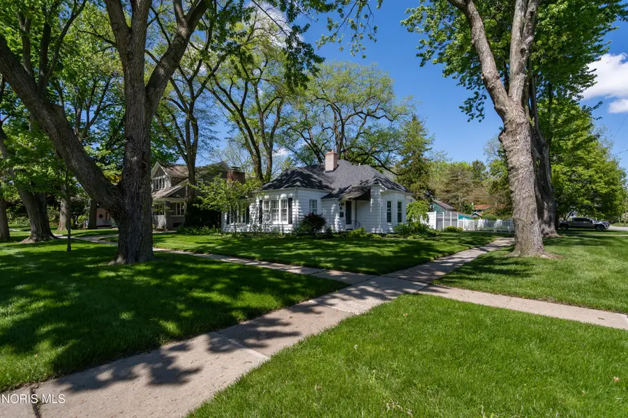 528 Elm Street, Perrysburg, OH 43551 - #3